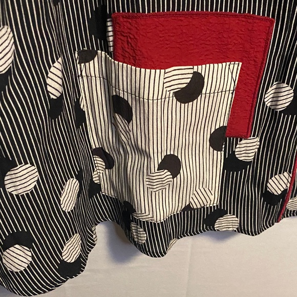 Moonlight Black and White Striped Top - Picture 4 of 10